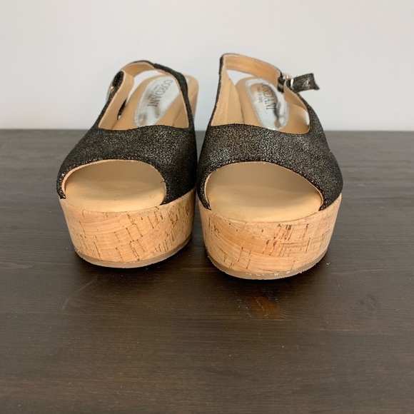 *2/$30 summer clearout* Cordani cork wedge heels - Picture 3 of 8